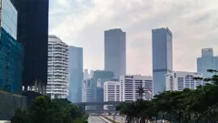 Prakiraan BMKG soal Cuaca di DKI Jakarta Hari Ini, Semua Warga Harus Tahu - GenPI.co