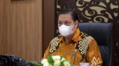 Airlangga Hartarto Beri Kabar Baik, Warga Indonesia Boleh Tepuk Tangan - GenPI.co