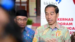Angka Pernikahan Dini Meroket, Jokowi Minta Anak Muda Pahami Stunting - GenPI.co