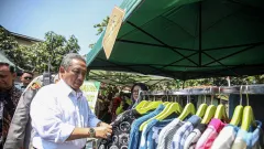 Impor Pakaian Bekas Dilarang, Bagaimana Thrifting di Kota Bandung? - GenPI.co