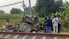 Kereta Api Turangga Alami Kecelakaan dengan Truk di Jombang - GenPI.co