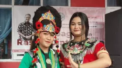 Melestarikan Kesenian, Srikandi Ganjar Gelar Tari Topeng Cirebon - GenPI.co