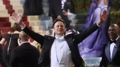 Sekelompok Pemegang Saham Tesla Minta Investor Tolak Paket Kompensasi Elon Musk - GenPI.co