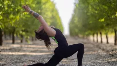 5 Tips Melakukan Yoga untuk Pemula, Jangan Sampai Keliru - GenPI.co