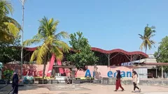 Tingkatkan Sektor Pariwisata, Lapak Kuliner Pantai Ampenan Direnovasi - GenPI.co