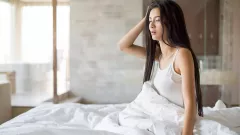 3 Penyebab Tidur Tidak Berkualitas, Susah Nyenyak - GenPI.co
