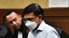 PK Korupsi BTS Ditolak, Johnny Plate Tetap Dipenjara 15 Tahun & Denda Rp1 Miliar - GenPI.co