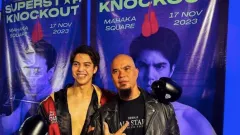 Tinju Lawan Jefri Nichol, El Rumi Ngaku Direstui Ahmad Dhani dan Maia Estianty - GenPI.co