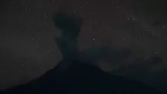 Tetap Waspada! Gunung Lewotobi Laki-Laki Meletus, Tinggi Kolom 500 Meter - GenPI.co