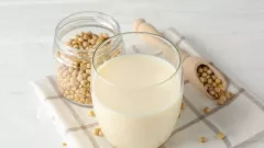 Susu Kedelai Cocok untuk Gaya Hidup Sehat, Penuh Gizi dan Bikin Badan Segar - GenPI.co