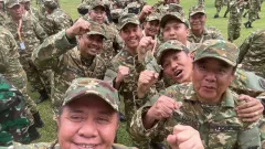 Herman Deru-Cik Ujang Kompak Parade Senja dengan Prabowo, Jokowi, dan SBY - GenPI.co