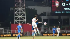 Persib Bandung Tumbang di Ternate, Gelar Juara Liga 1 Tertunda - GenPI.co