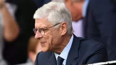 Arsene Wenger Sebut Arsenal Lebih Unggul dari PSG di Liga Champions - GenPI.co