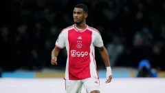 Jorrel Hato, Remaja 19 Tahun yang Jadi Rebutan Liverpool dan Real Madrid - GenPI.co