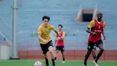 Paul Munster Ingin Persebaya Haus Gol saat Lawan Semen Padang - GenPI.co