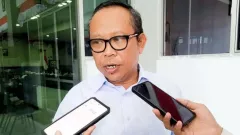 600 Tenaga Honorer di Situbondo Diberhentikan, DPRD: Ada 70 Guru Sertifikasi - GenPI.co