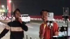 Ganggu Lalu Lintas, Konten Kreator Dilarang Live Streming di Jembatan Ampera - GenPI.co