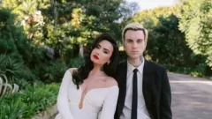 Langsung Naksir saat Bertemu, Demi Lovato dan Jordan Lutes Segera Menikah - GenPI.co