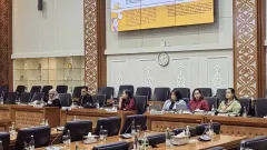 DPR RI Bahas RUU PPRT, Kontrak Kerja dan Pesangon Diharap Masuk - GenPI.co
