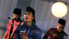 Bebaskan Lagunya Dinyanyikan Musisi Lain Tanpa Royalti, Charly Van Houten: Daripada Mumet - GenPI.co