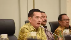 DPR RI Desak Investigasi Agar Pemberi Izin Tambang Nikel di Raja Ampat Diproses - GenPI.co