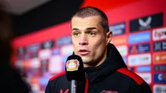 AC Milan Tawar Granit Xhaka, Bayer Leverkusen Tolak Skema Tukar Pemain - GenPI.co