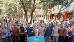 Ainnaya Alfia Putri Bersinar di Ilmupedia Tryout UTBK 2025, Telkomsel Beri Apresiasi - GenPI.co