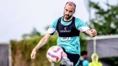 Pemain Balkan Jadi Senjata Baru Persebaya, Pelatih: Keras Disiplin dan Mental Baja - GenPI.co