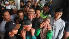 KMP Tunu Tenggelam di Selat Bali, 31 Selamat dan 4 Tewas, Evakuasi Terkendala Ombak - GenPI.co