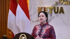 Puan Maharani Baca Surpres soal Pencalonan Dubes, Minta Dibahas Rahasia - GenPI.co