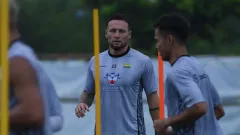Merasa Cinta Terbalas, Marc Klok Ingin Pensiun di Persib - GenPI.co