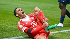 Jamal Musiala Cedera Parah, Bos Bayern Munchen Ngamuk - GenPI.co
