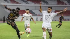 Bertahan di Solo, Jordy Tutuarima Ingin Antar Persis ke Papan Atas Liga 1 - GenPI.co