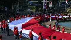 Ganti Merah Putih dengan Bendera One Piece? Mensesneg: Pemerintah Akan Tindak! - GenPI.co