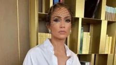 Jennifer Lopez Tetap Ramah Meski Ditolak Masuk Butik Mewah - GenPI.co