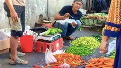 Memasuki Bulan Puasa, Harga Telur dan Cabai Melambung Tinggi - GenPI.co
