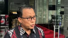 KPK Kejar Anggota TNI Buntut Kasus Bupati Mamberamo Tengah - GenPI.co