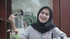 Tips Mencegah Munculnya Kerutan Wajah, Pakai Tabir Surya - GenPI.co