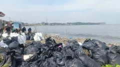 Pandawa Group: Pantai Labuan Pandeglang Tempat Terkotor di Indonesia - GenPI.co BANTEN