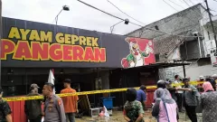Kebakaran Restoran Ayam Geprek di Bandung, 3 Orang Terluka - GenPI.co JABAR