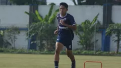 Penyerang 19 Tahun Persib Siap Bersaing Musim Depan - GenPI.co JABAR