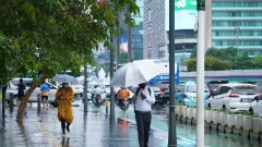 Kabar BMKG Cuaca Jabar, Hujan Diprediksi Turun di Daerah Berikut - GenPI.co JABAR