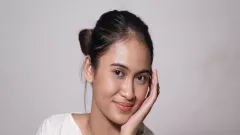 Ini Tren Makeup saat Cuaca Panas Agar Tetap Segar dan Menawan - GenPI.co JATENG