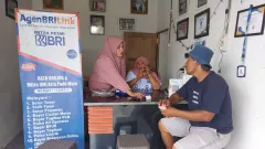 Santi Anggraini Jadi Agen BRILink & Umi, Perekonomian Meningkat - GenPI.co JATENG