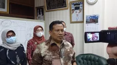 Bursa Lowongan Kerja Assik Surabaya, Catat Tanggal dan Cara Daftarnya - GenPI.co JATIM