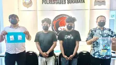 Warung Kopi di Surabaya Digerebek Polisi, 2 Pria Tertangkap Basah Simpan Sabu - GenPI.co JATIM
