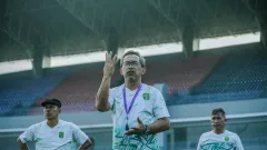 Link Live Streaming Liga 1 Hari Ini, Persebaya Surabaya vs Persikabo 1973 - GenPI.co JATIM