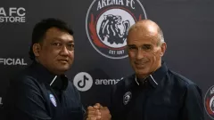 Arema FC Perkenalkan Fernando Valente Sebagai Pelatih Baru - GenPI.co JATIM