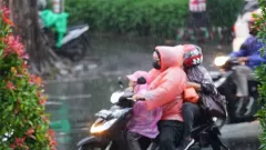 Cuaca Jawa Timur 31 Maret 2023, BMKG Juanda Peringatkan Hujan Lebat - GenPI.co JATIM