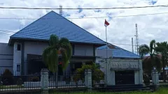 Peringati G30S PKI, DPRD Kapuas Hulu Malah Lupa Kibarkan Bendera Setengah Tiang - GenPI.co KALBAR